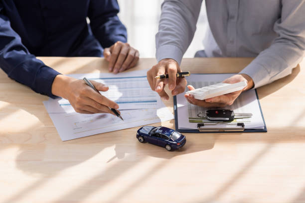 Save more on car insurance in Bayshore Gardens, FL
